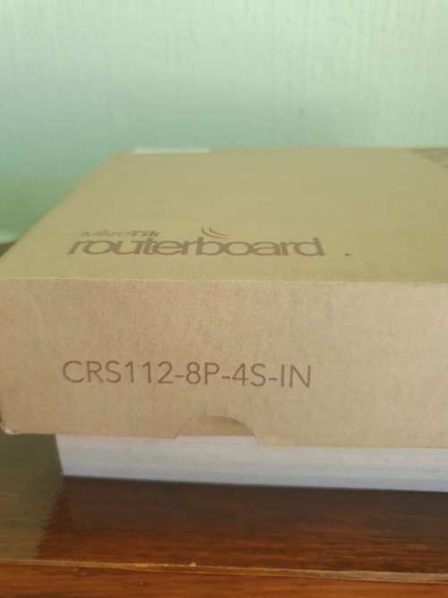 Mikrotik  Model: CRS112-8P-4S-POE-Switch