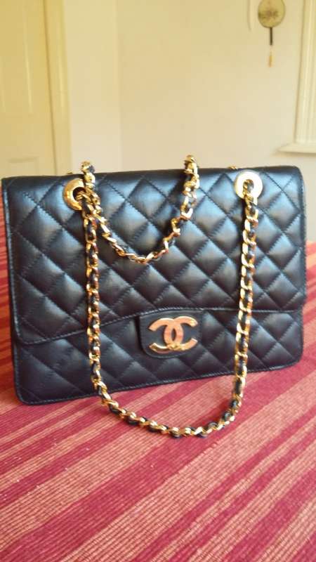 Beautiful classic caviar Chanel handbag replica
