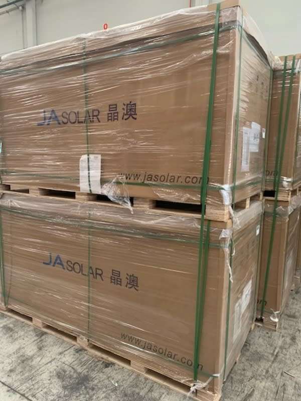 The JA 550W solar panel