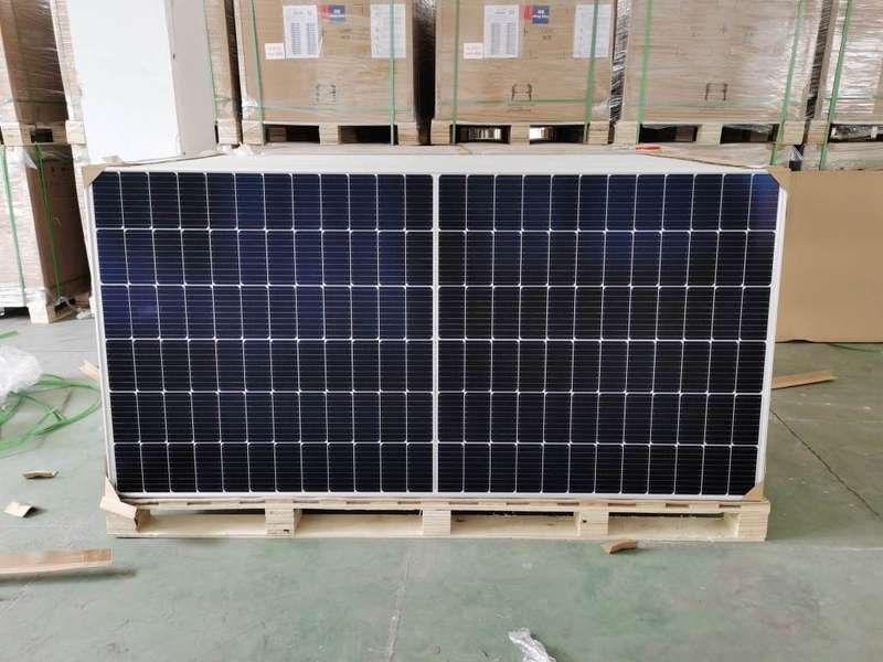 JA 550W solar panel
