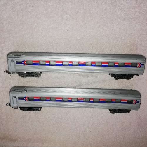 Lima Amtrak Passenger Coaches - Boxed