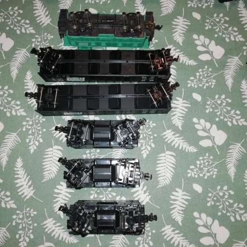 Pencentral Hoppers and Caboose Lot