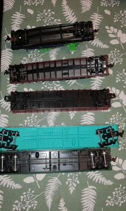 Mixed Freight HO Wagons