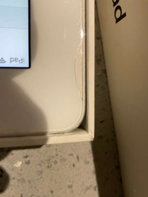 *** Apple iPad 4 16gig - White *** Good Condition...