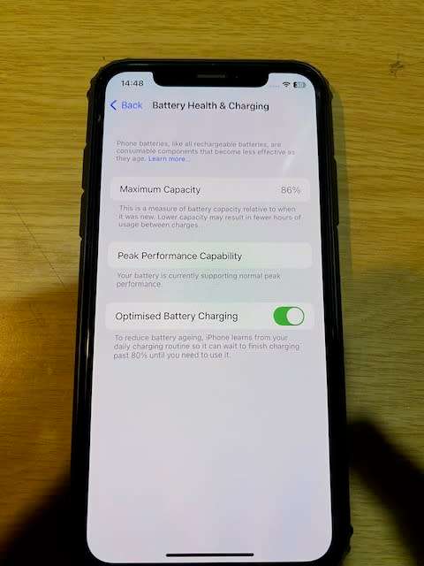 ***Apple iPhone X 64gig White*** Excellent Condition 9/10