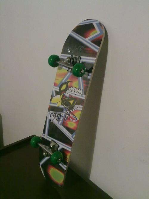 Sting Wasp SkateBoard (postage only R35)