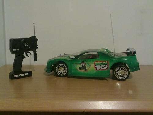 44cm RADIO CONTROL BEN 10 Racing Car (postage only R35)