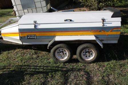 7ft twin axle Venter trailer - Licensed