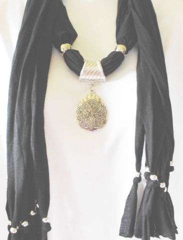 STUNNING BLACK  SCARF WITH PENDANT