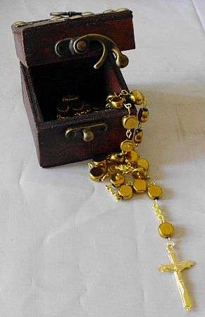 Gold Tone Catholic Rosary in Trinket Box