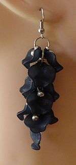 PRETTY EARRINGS