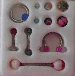 BODY PIERCING SET