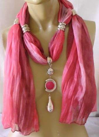 STUNNING  SHADES OF DEEP PINK SCARF