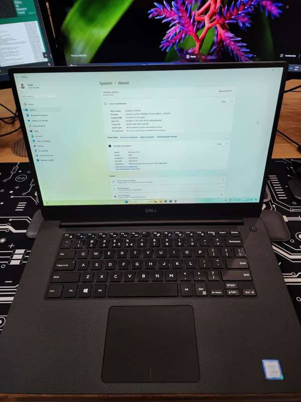 Dell Precision 5530 Core i9 workstation laptop