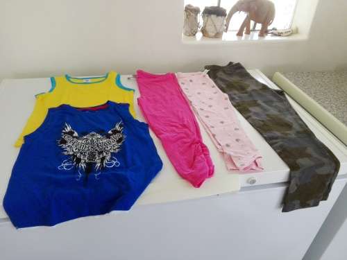 100 Brand New Kids Tees, Plain and Printed  T-Shirts, dresses, tights/leggings