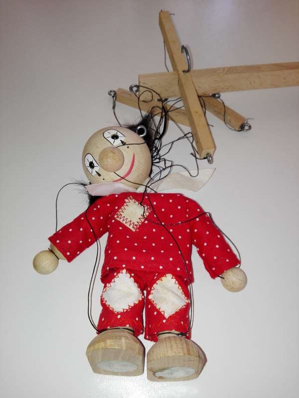 7 Pack Wooden Marionette Puppets Pull String Puppets