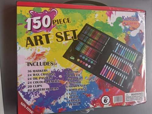 Art sets 150 pieces