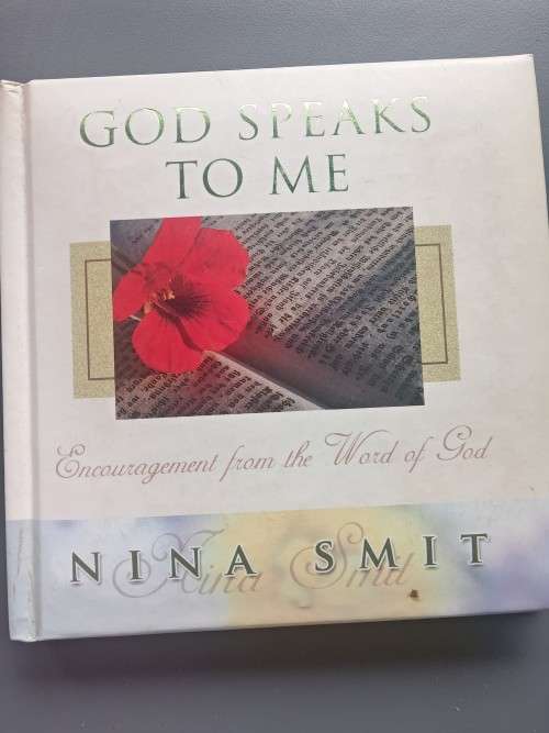 God speaks to me by Nina Smit