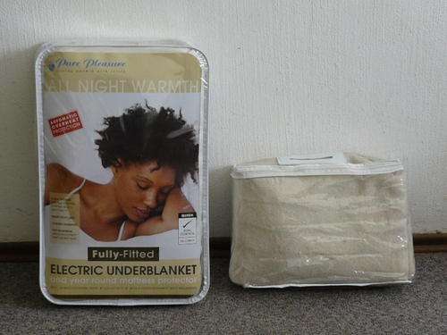 Electric Blanket Queen-size Dual Control NEVER USED in original packing - perfect
