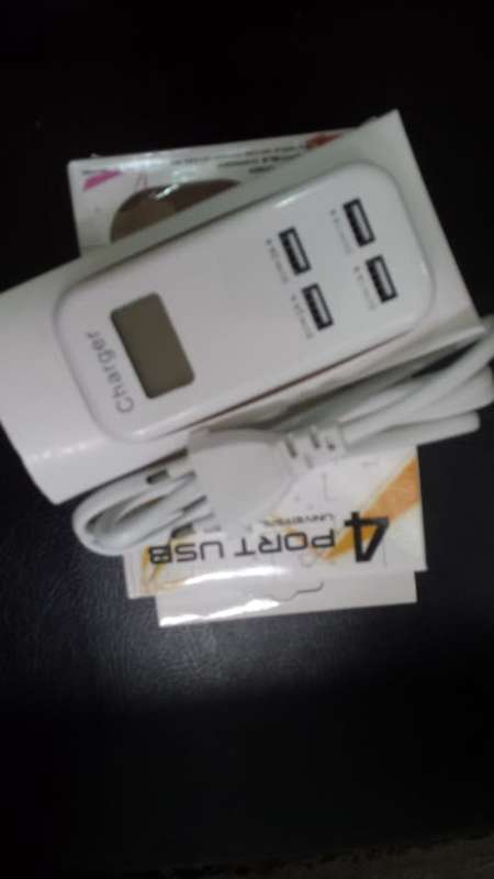 4 Port USB Universal Power Socket