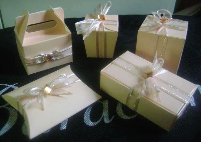PEACH MINI GIFT BOXES