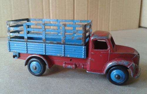 Dinky Toys : Dodge Farm Truck