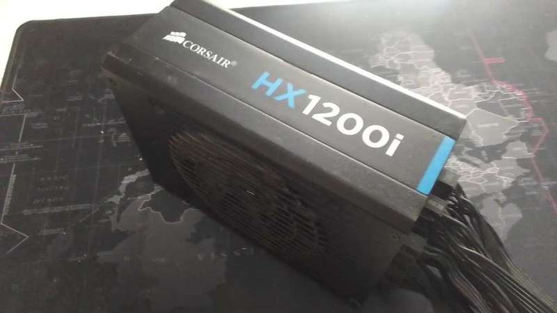 Corsair HX1200i Power Supply