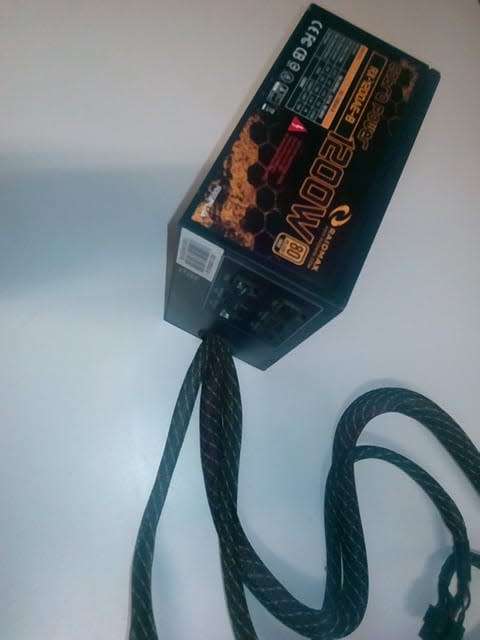 Raidmax COBRA 1200W Modular Power Supply 80plus Gold