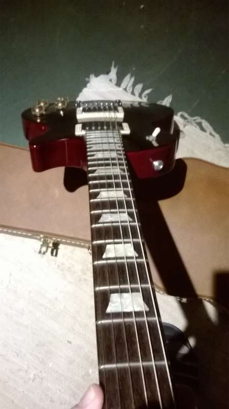 2017 Gibson Les Paul Studio. Wine Red.