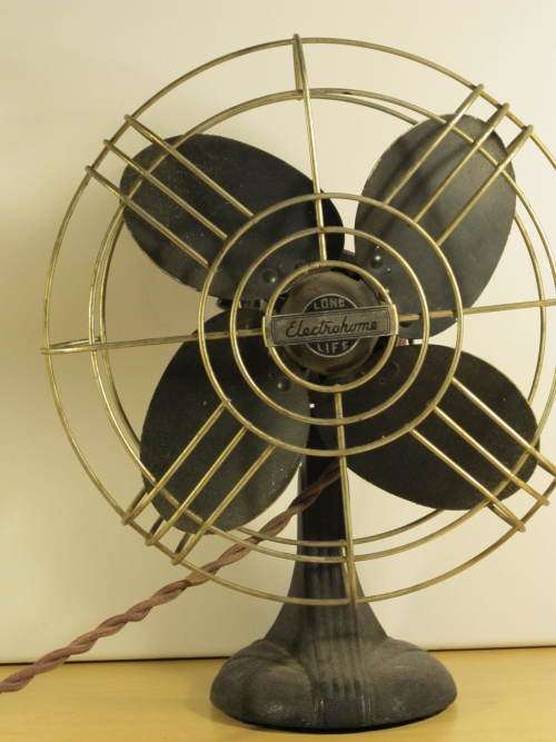 VINTAGE - ART DECO-  ELECTRIC FAN