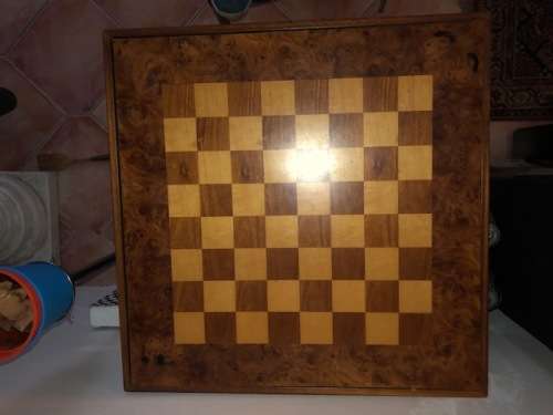 VINTAGE  STUNNING  LARGE  CHESS SET AND BACKGAMMON  FOLDING TABLE