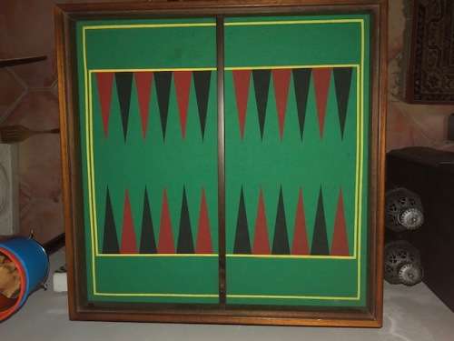 VINTAGE  STUNNING  LARGE  CHESS SET AND BACKGAMMON  FOLDING TABLE