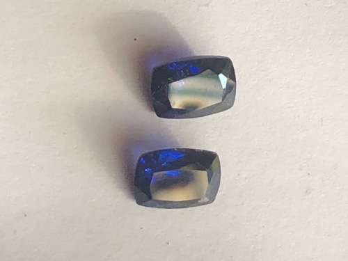 SPECTACULAR GENUINE NATURAL UNTREATED MACHING PAIR BLUE SAPPHIRES