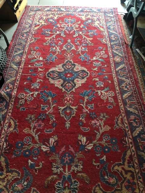 STUNNING  VINTAGE ORIGINAL HAND MADE PERSIAN CARPET