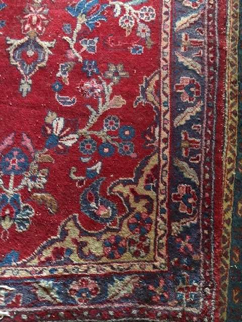 STUNNING  VINTAGE ORIGINAL HAND MADE PERSIAN CARPET