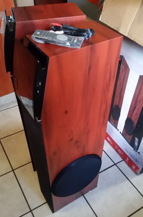 JVC Twin Tower Speaker System (TH-DKN80) - Please Read!