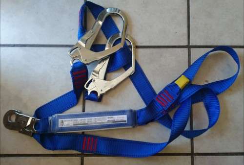 Double Energy Absorbing Fall Arrest Lanyard (1.75m - 2m absorbance)
