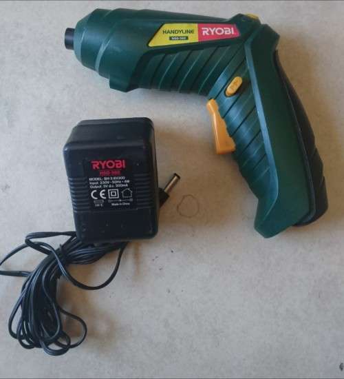 Ryobi Cordless Screwdriver (HSD-360)