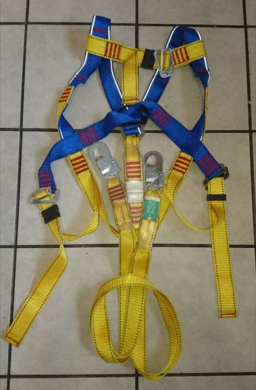 Full Body Harnesses (with Double Energy Absorbing Fall Arrest Lanyard)