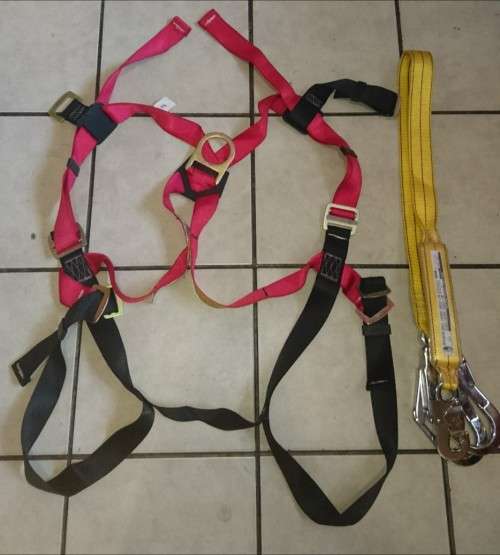 Full Body Harnesses (with Double Energy Absorbing Fall Arrest Lanyard)