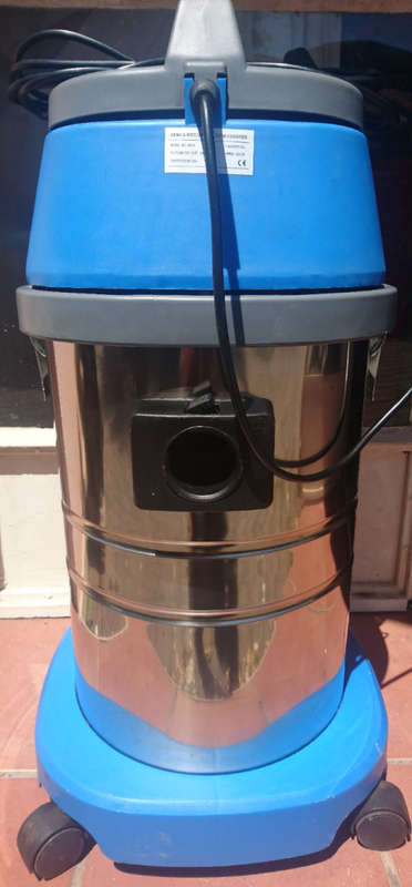 SEMCA 1200W 30L Wet n Dry Industrial Grade Vacuum Cleaner (Please Read)