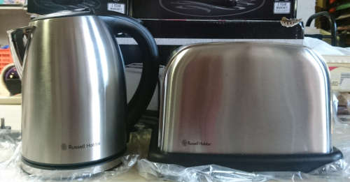 Russell Hobbs Stainless Steel Pack (RHSSP28) Display Set - Please Read