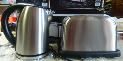 Russell Hobbs Stainless Steel Pack (RHSSP28) Display Set - Please Read
