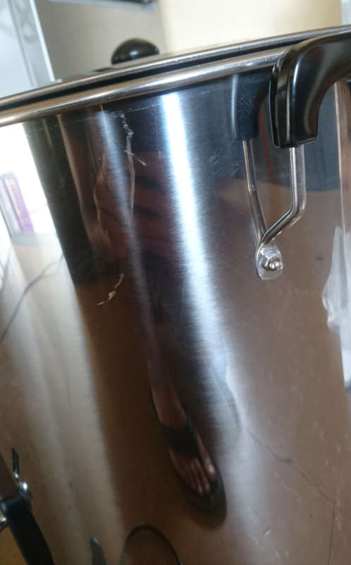 50L Logik Urn (Display - Please Read)