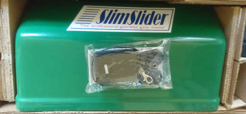 SlimSlider - Professional Gearless Gate Motor (Complete 2 Remotes and 4m rail) Left Opening Gate