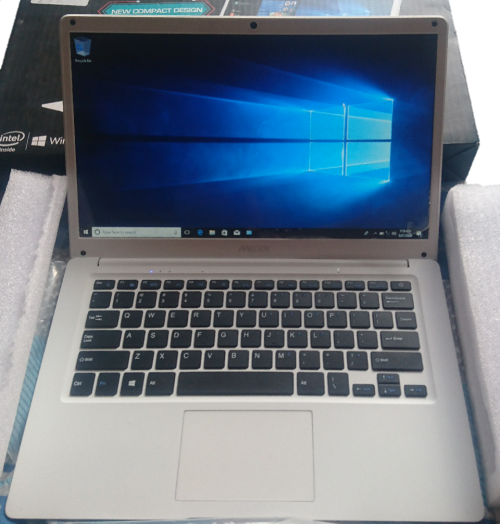 Mecer Z140C Web NoteBook (Display Unit - Please Read)