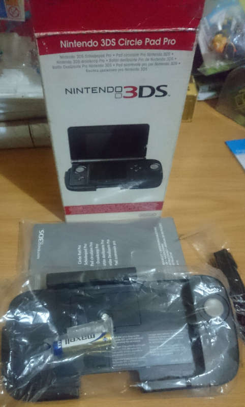 Nintendo Game Pad Pro 3DS (As New - Package Faded)