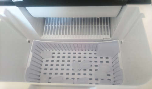 Sunbeam12-15kg Ice Maker (SIM-002) Display Unit - Black matte (Please Read)