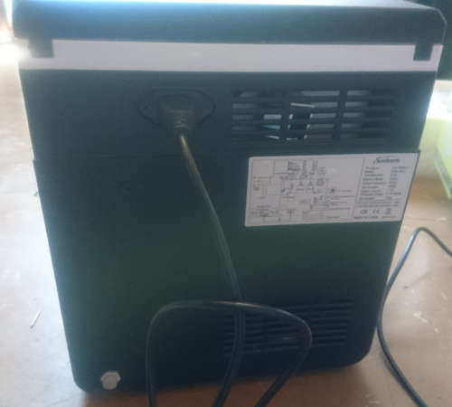 Sunbeam12-15kg Ice Maker (SIM-002) Display Unit - Black matte (Please Read)