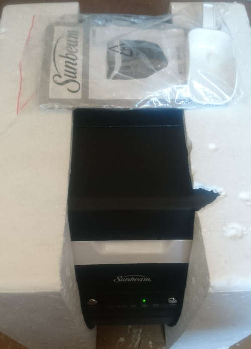 Sunbeam12-15kg Ice Maker (SIM-002) Display Unit - Black matte (Please Read)